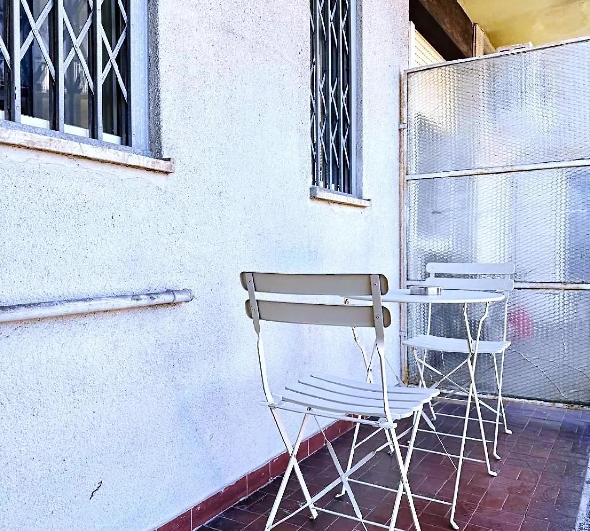 Dreams Little Apartment - M5 Station - Near Center Milan